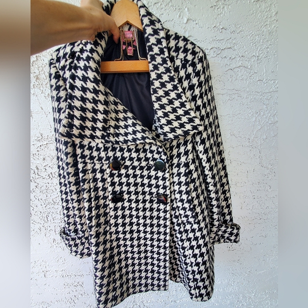 Scooter Brown Wool Blend Black and White Houndstooth Women's Pea Coat Xs